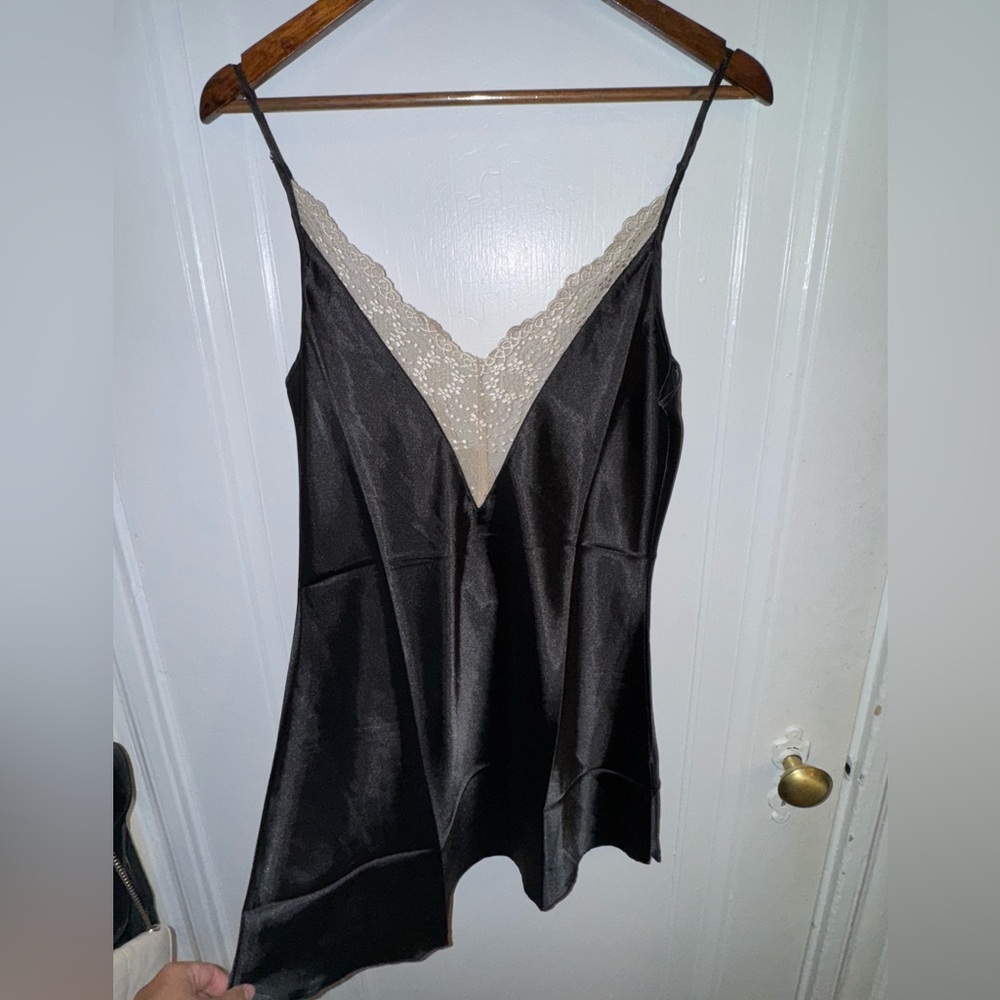 NWOT - Elegant Black Lace Trim Women's Slip